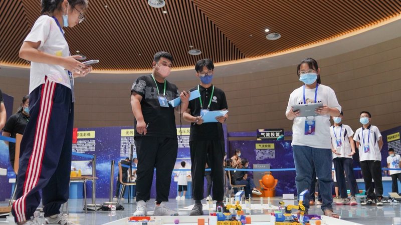 制造业数据中台：揭秘其核心价值与选型要点